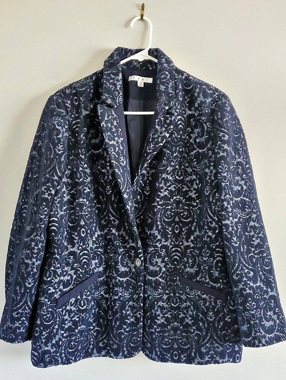 CAbi Jacquard Textured Navy & Silver Paisley Brocade Pattern Blazer Sz 16 Preppy